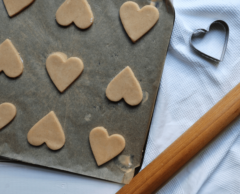 Cinnamon biscuits ready for oven