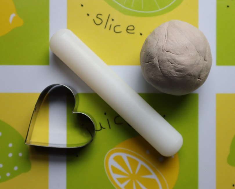 Clay candle holder materials