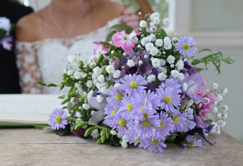 wedding 1 flowers on table